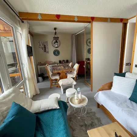 Lili Bellecote - Apartment *